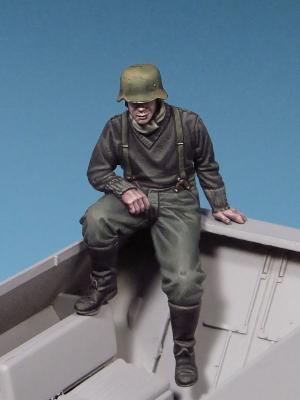 Waffen SS half-truck crewman for Sd.Kfz. 251 (WW II) #1