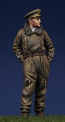 Royal Hungarian Air Force Pilot (WW II) #1 54 mm (1/32) size TB