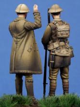 British Officer & Soldier (WW I) - 4.