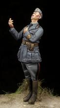 Singing Italian Officer (WW II) #2 - 1.