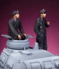 German Waffen SS/Heer Tank/SPG Crew (WW II) - 5.